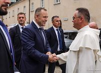 002_Prezydent_Karol_Nawroski_dozynki_uroczystosci_Jasna_Gora_Czestochowa_20250907_MWB10585.jpg