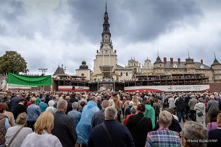 012_Prezydent_Karol_Nawroski_dozynki_uroczystosci_Jasna_Gora_Czestochowa_20250907_MWB11162.jpg