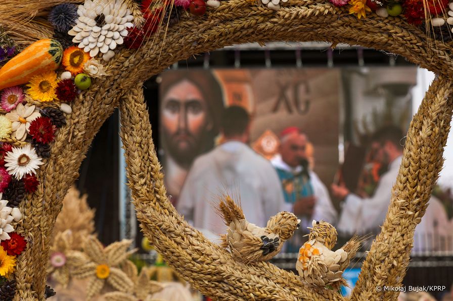 015_Prezydent_Karol_Nawroski_dozynki_uroczystosci_Jasna_Gora_Czestochowa_20250907_MWB22238.jpg