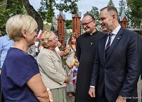 012_a_Prezydent_Karol_Nawrocki_Litwa_Cmentarz_na_Rosie_20250908_MWB16741.jpg