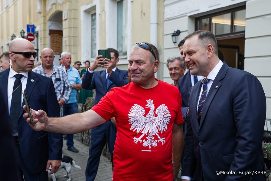 022_Karol_Nawrocki_Wizyta_Litwa_Ostra_Brama_08-09-2025_MWB15881.jpg-1.JPG