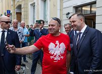 022_Karol_Nawrocki_Wizyta_Litwa_Ostra_Brama_08-09-2025_MWB15881.jpg-1.JPG