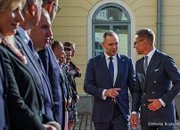 004_A_Karol_Nawrocki_Wizyta_Finlandia_powitanie_Alexander Stubb_09-09-2025_MWB28359.jpg.JPG