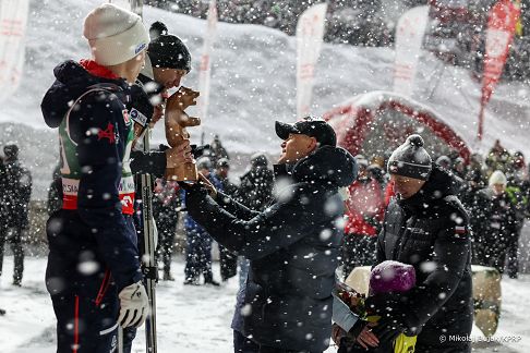 012_Para_Prezydencka_konkurs_Puchar_Swiata_Skoki_Narciarskie_Zakopane_20260111_MWB14242.jpg