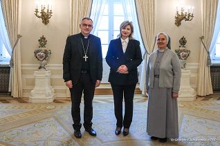 002_Minister_Agnieszka_Jedrzak_spotkanie_Ks_Bp_Robert_Chrzaszcz_20260115_GJA_3286.jpg