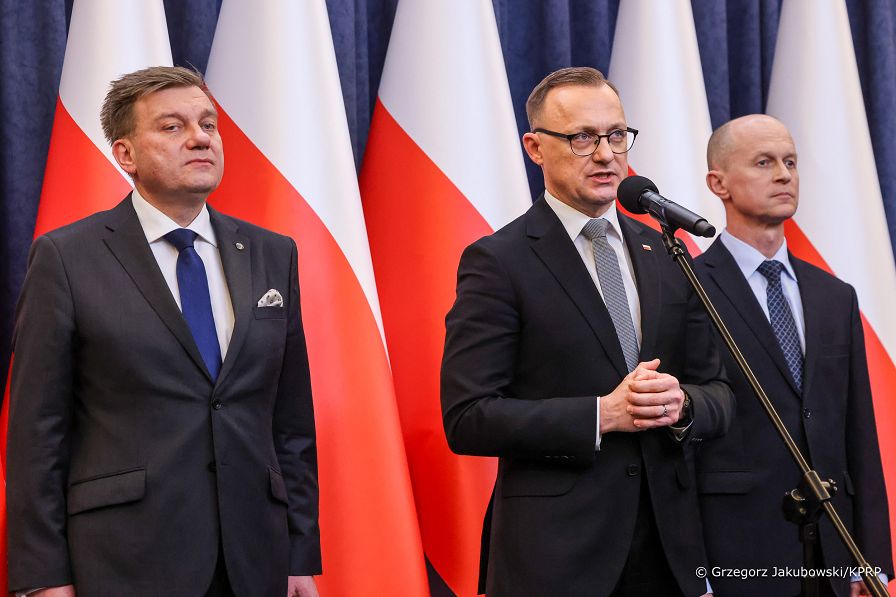 001_Minister_Rafal_Leskiewicz_General_Andrzej_Kowalski_briefing_20260115_GJB_2524.jpg