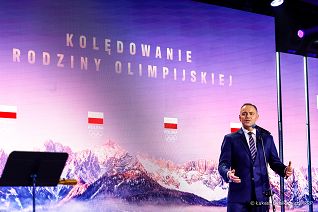 004_Prezydent_Karol_Nawrocki_koledowanie_Polska_Rodzina_Olimpijska_20260116__B_10288.jpg
