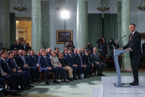 025_Prezydent_Karol_Nawrocki_spotkanie z polskimi firmami działającymi na rynkach globalnych_19-01-2026_PK1_1256.jpg