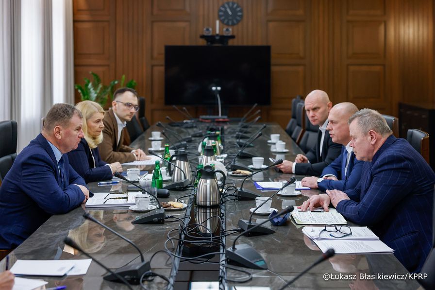 002_Doradca Bogusław Kubiak_Spotkanie ze Związkowcami Stomil Poznań__19-01-2026__B_11199.jpg