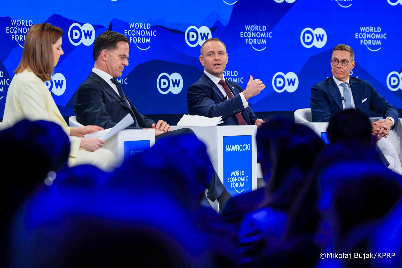 010_Prezydent Karol Nawrocki_WEF_Davos_dzień 2_udział w dyskusji „Can Europe Defend Itself ”_21-01-2026_MWB24464.jpg