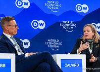 015_Prezydent Karol Nawrocki_WEF_Davos_dzień 2_udział w dyskusji „Can Europe Defend Itself ”_21-01-2026_MWB24988.jpg