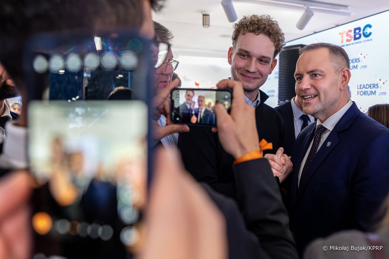 033_galeria_Davos_2026_20260123_008_a_Prezydent_Karol_Nawrocki_wystapienie_panel_Three_Seas_Initiative_20260122_MWB16938.jpg