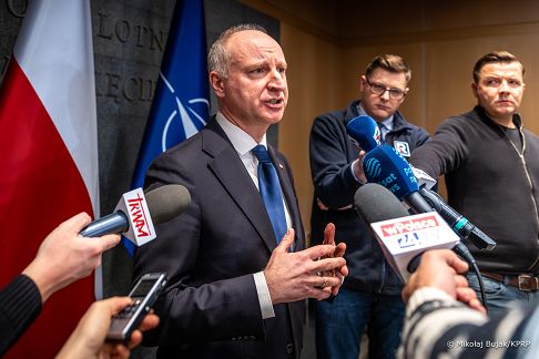 003_Minister_Wojciech_Kolarski_briefind_odlot_na_na_Litwe_20260124_MWB18032.jpg