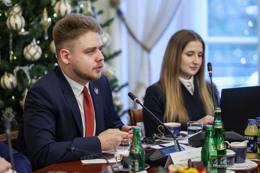 017_Minister_Slawomir_Cenckiewicz_Adam_Andruszkiewicz_posiedzenie_Rada_Mlodziezy_20260126_PK2_0679.jpg