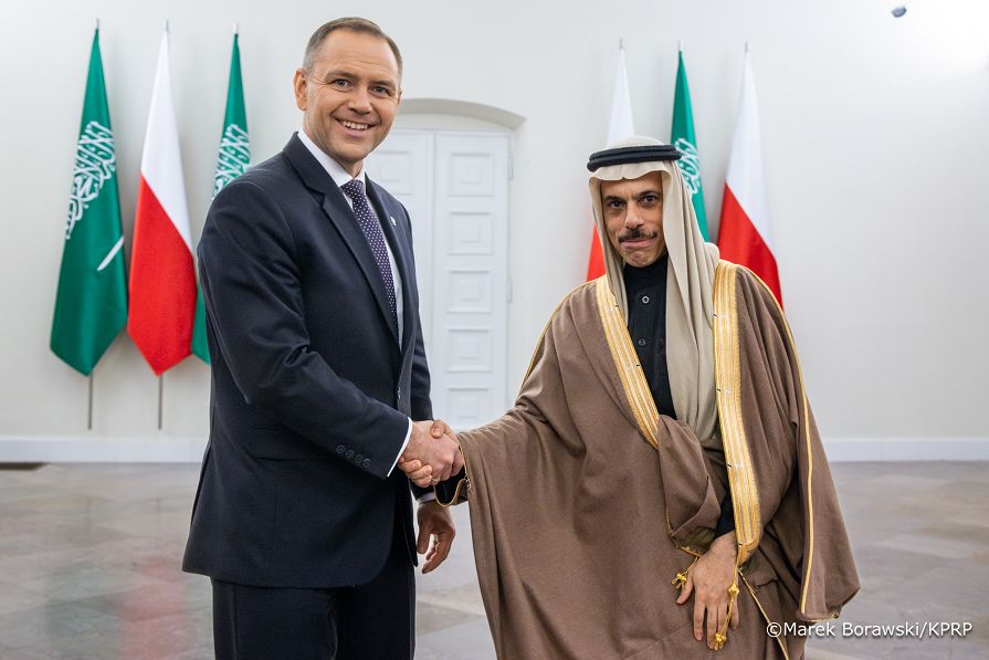 003_Prezydent Karol Nawrocki_spotkanie z Ministrem SZ Arabii Saudyjskie_Książę Faisal bin Farhan AL SAUD26-01-2026_MB1_6091.jpg.JPG