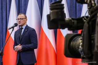 007_Minister_Rafal_Leskiewicz_wypowiedz_spotkanie_PKN_i_PDT_20260109_GJB_1917.jpg