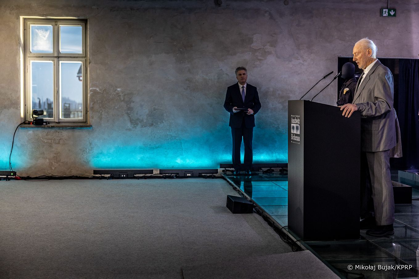 026_Prezydent_Karol_Nawrocki_81_rocznica_wyzwolenia_Auschwitz_20260127_MWB11280.jpg