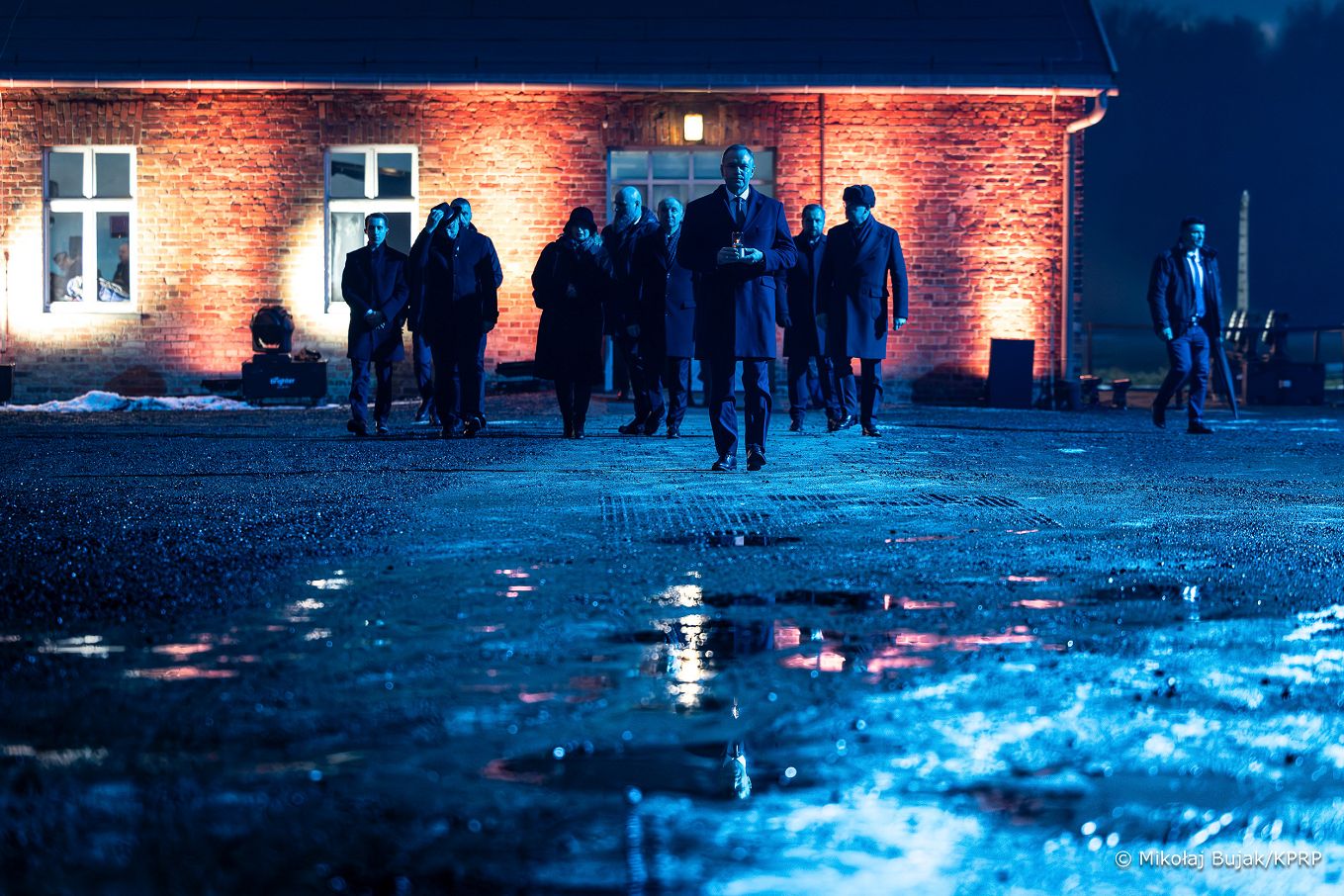 030_Prezydent_Karol_Nawrocki_81_rocznica_wyzwolenia_Auschwitz_20260127_MWB21854.jpg