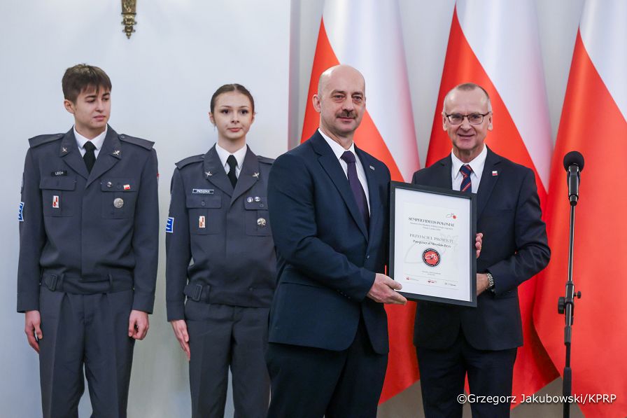 011_Ministrer_Agnieszka Jędrzak_spotkanie ze szkołami mundurowymi_29-01-2026_GJB_3139.jpg