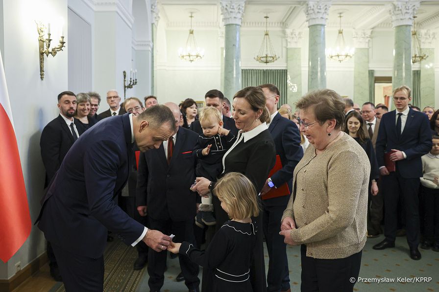 17_Karol_Nawrocki_Nominacje_profesorskie_20260107_PK1_4303.jpg