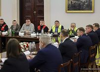 11_Karol_Nawrocki_spotkanie_protestujacy_rolnicy_20260109_LB_23406.jpg