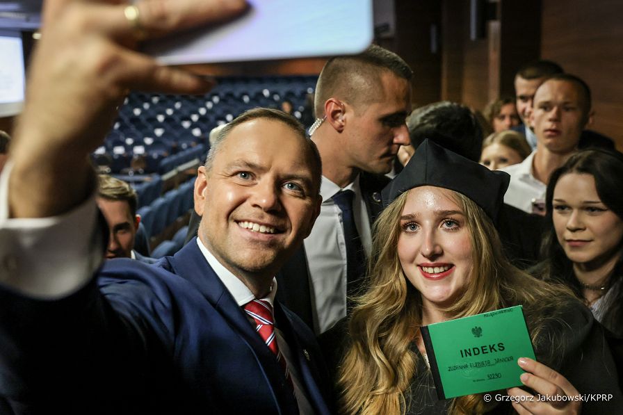 022_Prezydent_Karol_Nawrocki_Inauguracja_Roku_Akademickiego_Akademia_Jakuba_z_Paradyza_Gorzow_20261001_GJB_0255.jpg