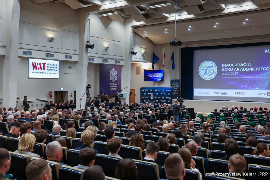 016_Minister Bartosz Grodecki_Inauguracja roku Akademickiego w Wojskowej Akademii Technicznej_01-10-2026_PK1_9577.jpg.JPG