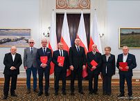 008_Prezydent Karol Nawrocki_Uroczystość wręczenia aktów powołania Członkom Kapituły Orderu Odrodzenia Polski_13-10-2026_MWB12588.jpg.JPG