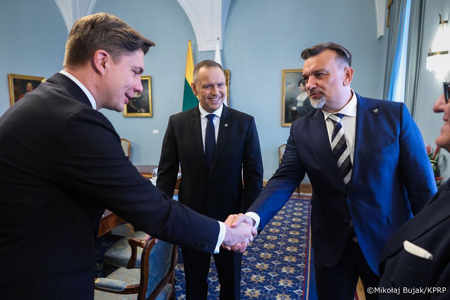 007_Prezydent Karol Nawrocki_Spotkanie Prezydenta RP z Premierem Republiki Litewskiej Panem Mindaugasem Sinkeciciusem_13-10-2026_MWB12968.jpg.JPG
