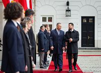 007_Prezydent Karol Nawrocki_Wizyta Prezydenta Czarnogóry Jakova Milatovicia i Małżonki_powitanie_14-10-2026_AS219768.jpg.JPG