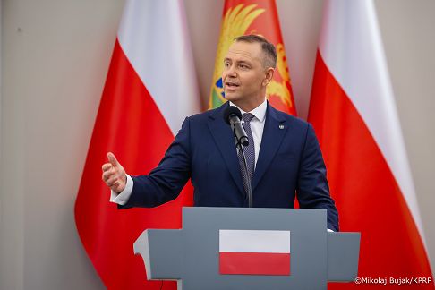 026_Prezydent Karol Nawrocki_Wizyta Prezydenta Czarnogóry Jakova Milatovicia i Małżonki_konferencja prasowa_14-10-2026_MWB28201.jpg.JPG
