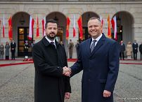 001_Prezydent Karol Nawrocki_Wizyta Prezydenta Czarnogóry Jakova Milatovicia i Małżonki_powitanie_14-10-2026_MB1_6174.jpg