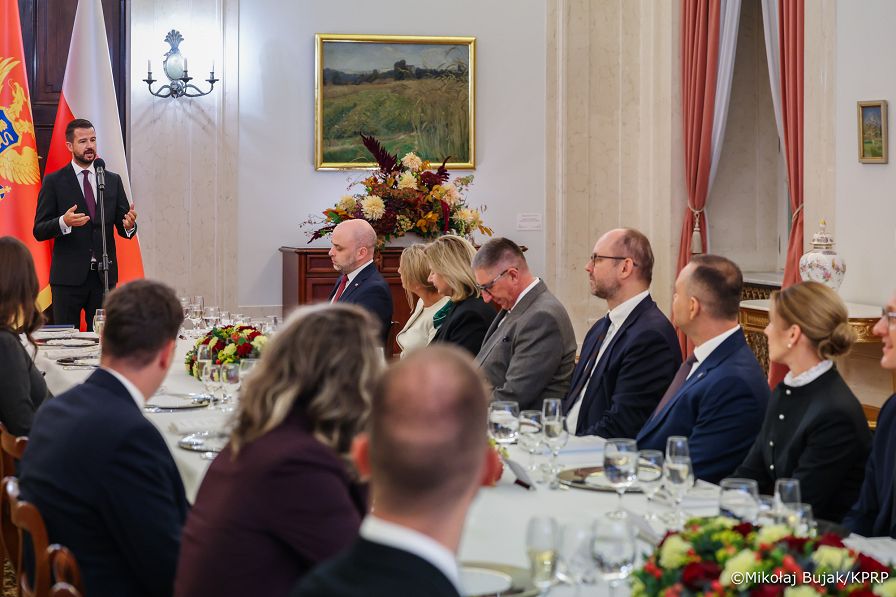 032_Prezydent Karol Nawrocki_Wizyta Prezydenta Czarnogóry Jakova Milatovicia i Małżonki_konferencja prasowa_14-10-2026_MWB28788.jpg.JPG