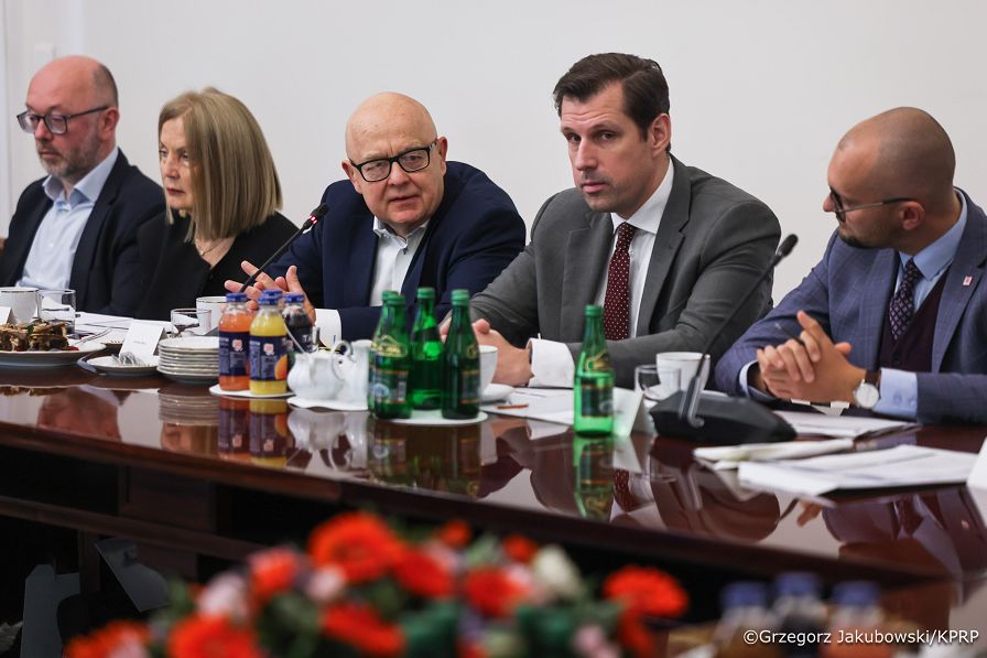 023_Minister Zgnigniew Bogucki_Posiedzenie Rady Nowej Konstytucji_16-10-2026_GJB_0133.jpg.JPG