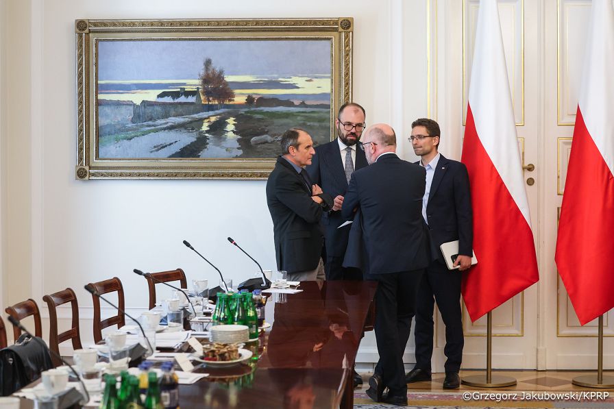 001_Minister Zgnigniew Bogucki_Posiedzenie Rady Nowej Konstytucji_16-10-2026_GJB_9545.jpg.JPG
