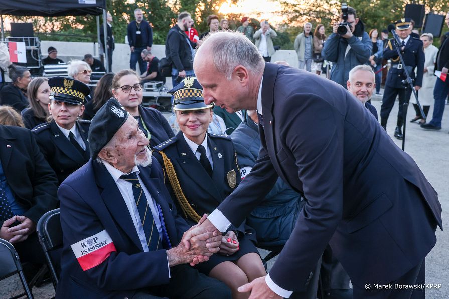 002_Minister_Wojciech_Kolarski_82_rocznica_zakonczenia_Powstania_Warszawskiego_20261002_MB1_5782.jpg