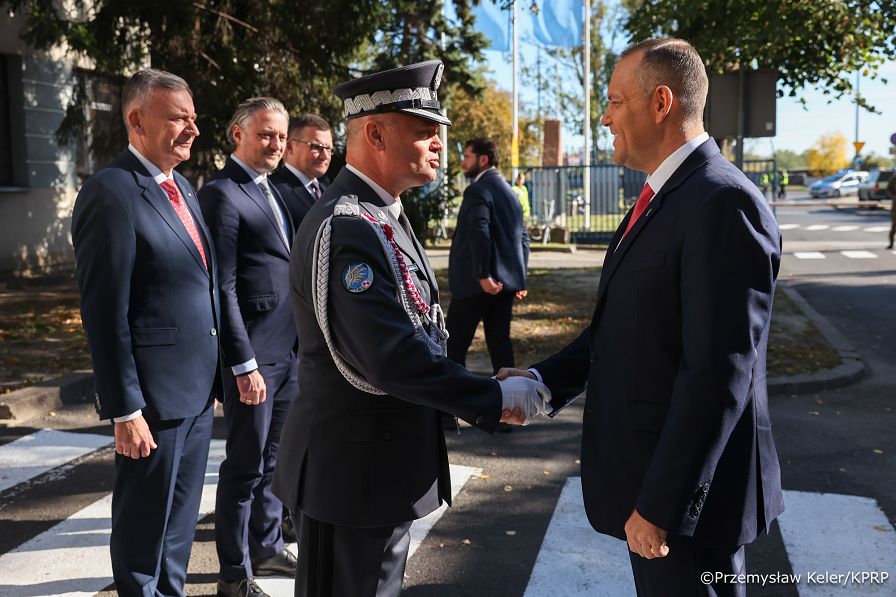 001_Prezydent Karol Nawrocki_Święto 1 Bazy Lotnictwa Transportowego_02-10-2026_PK1_9650.jpg.JPG