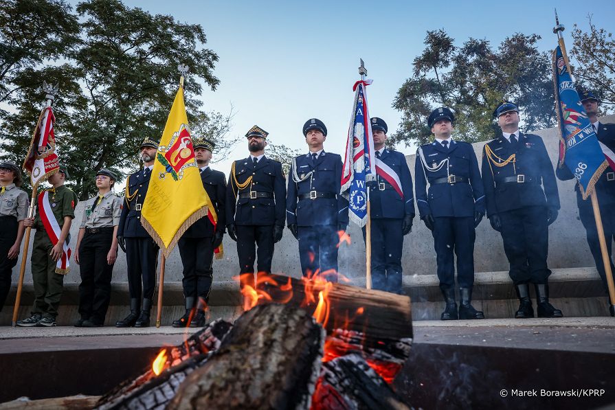 001_Minister_Wojciech_Kolarski_82_rocznica_zakonczenia_Powstania_Warszawskiego_20261002_MB1_5752.jpg
