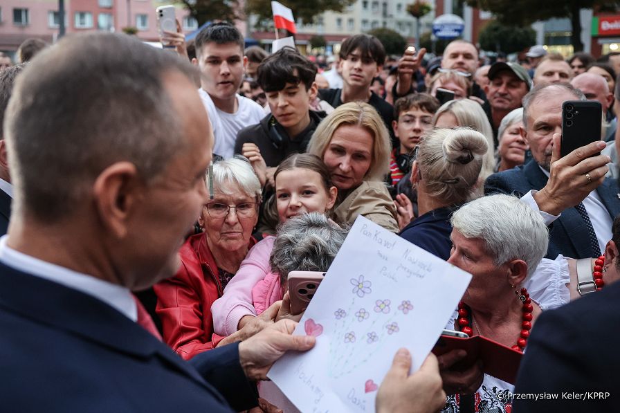 024_Prezydent_Karol_Nawrocki_wizyta_Stargard_20261002_PK1_2211.jpg
