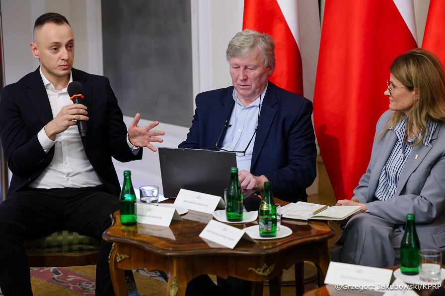 035_Konferencja Wspólnie na rzecz wyzwań Rzeczypospolitej_23-10-2026_1S7A5304.jpg.JPG