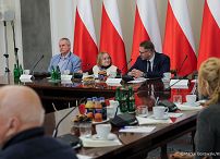 004_Minister Mateusz Kotecki_Posiedzenie Rady ds. Osób z niepełnosprawnościami_26-10-2026_MB2_8329.jpg.JPG