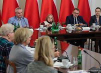 008_Minister Mateusz Kotecki_Posiedzenie Rady ds. Osób z niepełnosprawnościami_26-10-2026_MB2_8426.jpg.JPG