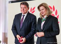 011_Minister Agnieszka Jędrzak_Wręczenie medali Virtus et Fraternitas_29-10-2026_GJB_7873.jpg.JPG