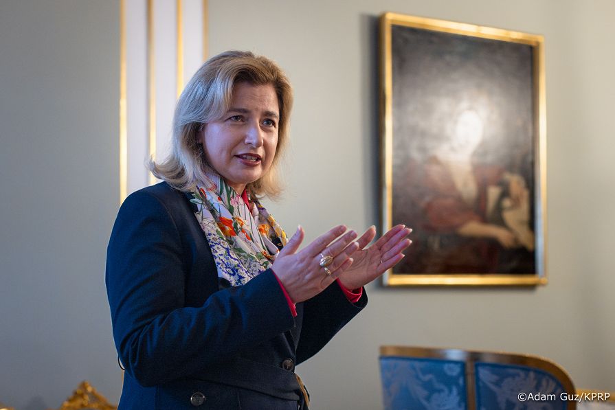 005_Minister Agnieszka Jędrzak_Spotkanie z młodzieżą z Mołdawii_30-10-2026_PK_20099.jpg.JPG