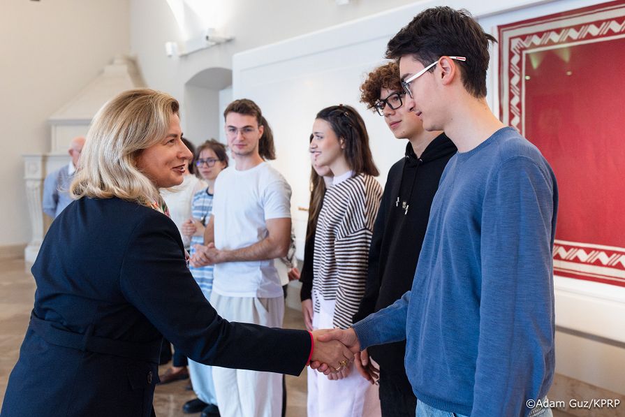 001_Minister Agnieszka Jędrzak_Spotkanie z młodzieżą z Mołdawii_30-10-2026_PK_29935.jpg.JPG