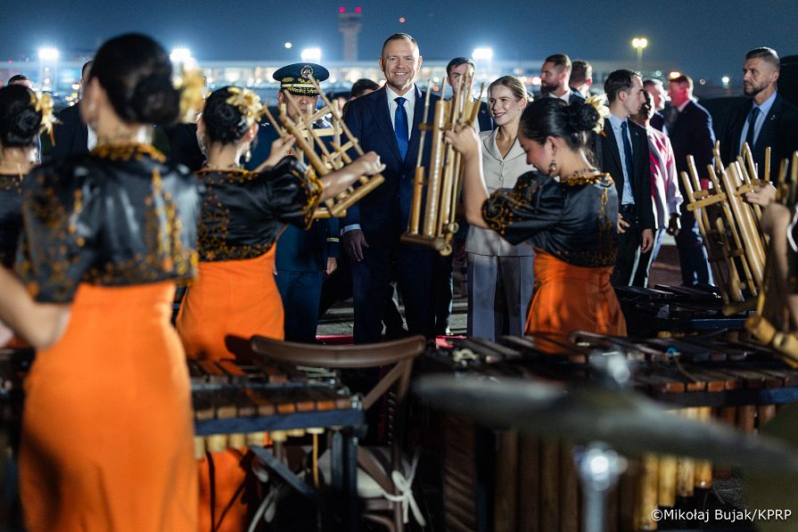 007_Para Prezyencka_Manila_Filipiny_Wizyta oficjalna na Filipinach_Przylot_05-10-2026_MWB23392.jpg.JPG