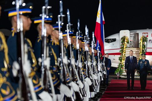 004_Para Prezyencka_Manila_Filipiny_Wizyta oficjalna na Filipinach_Przylot_05-10-2026_MWB23319.jpg.JPG