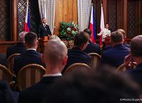 035_Para Prezydencka_Wizyta Pary Prezydenckiej na Filipinach_spotkanie z mediami_06-10-2026_MWB13480.jpg.JPG