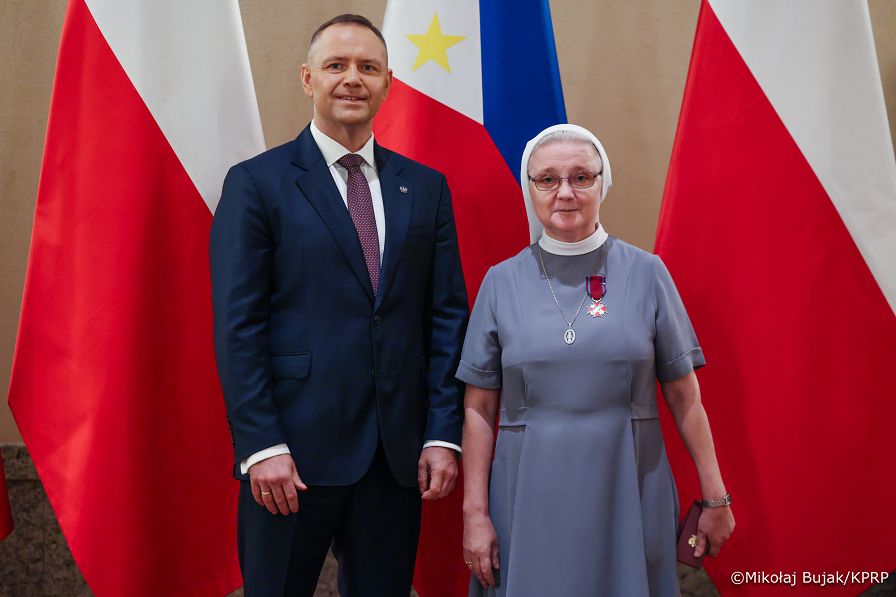 020_Para Prezydencka_Spotkanie Pary Prezydenckiej z osobami zasłużonymi dla relacji polsko-filipińskich_07-10-2026_MWB26204.jpg.JPG