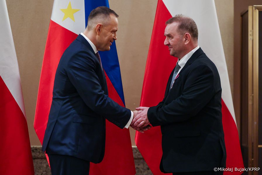 021_Para Prezydencka_Spotkanie Pary Prezydenckiej z osobami zasłużonymi dla relacji polsko-filipińskich_07-10-2026_MWB26221.jpg.JPG
